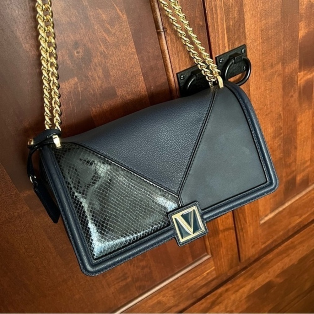 Victoria’s Secret NWOT Navy Blue Chain Shoulder & Crossbody Medium Bag It#A68